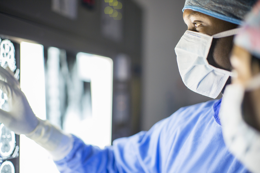 MIT researchers have developed a newly improved method that could be used to direct an AI model to generate a set of probable medical diagnoses along with a strong guarantee that one of those diagnoses is correct (Credits: iStock).